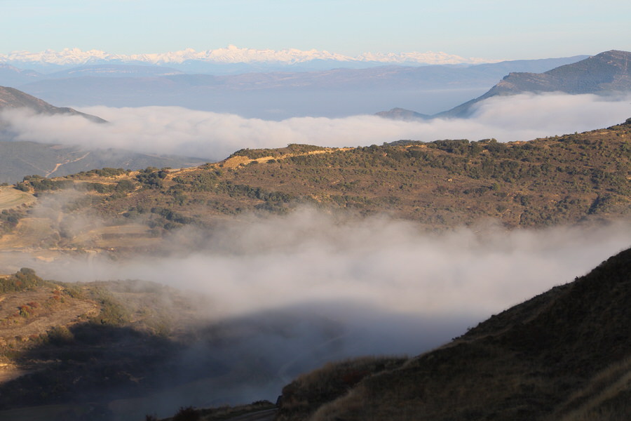 Vistas-al-fondo-de-Pirineos