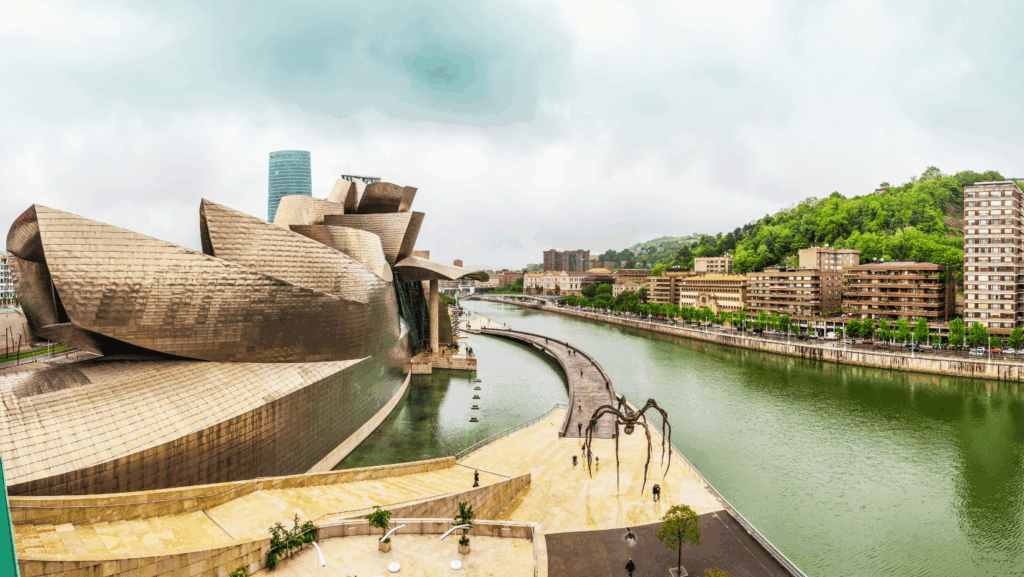 Museo-Guggenheim- Bilbao-con-niños
