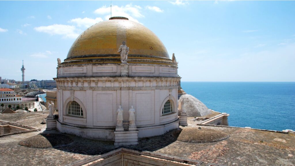 cadiz-en-familia-planes-que-hacer-y-visitar-en-la-ciudad-con-niños