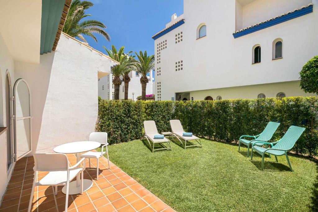 bebe-hotel-costa-del-sol