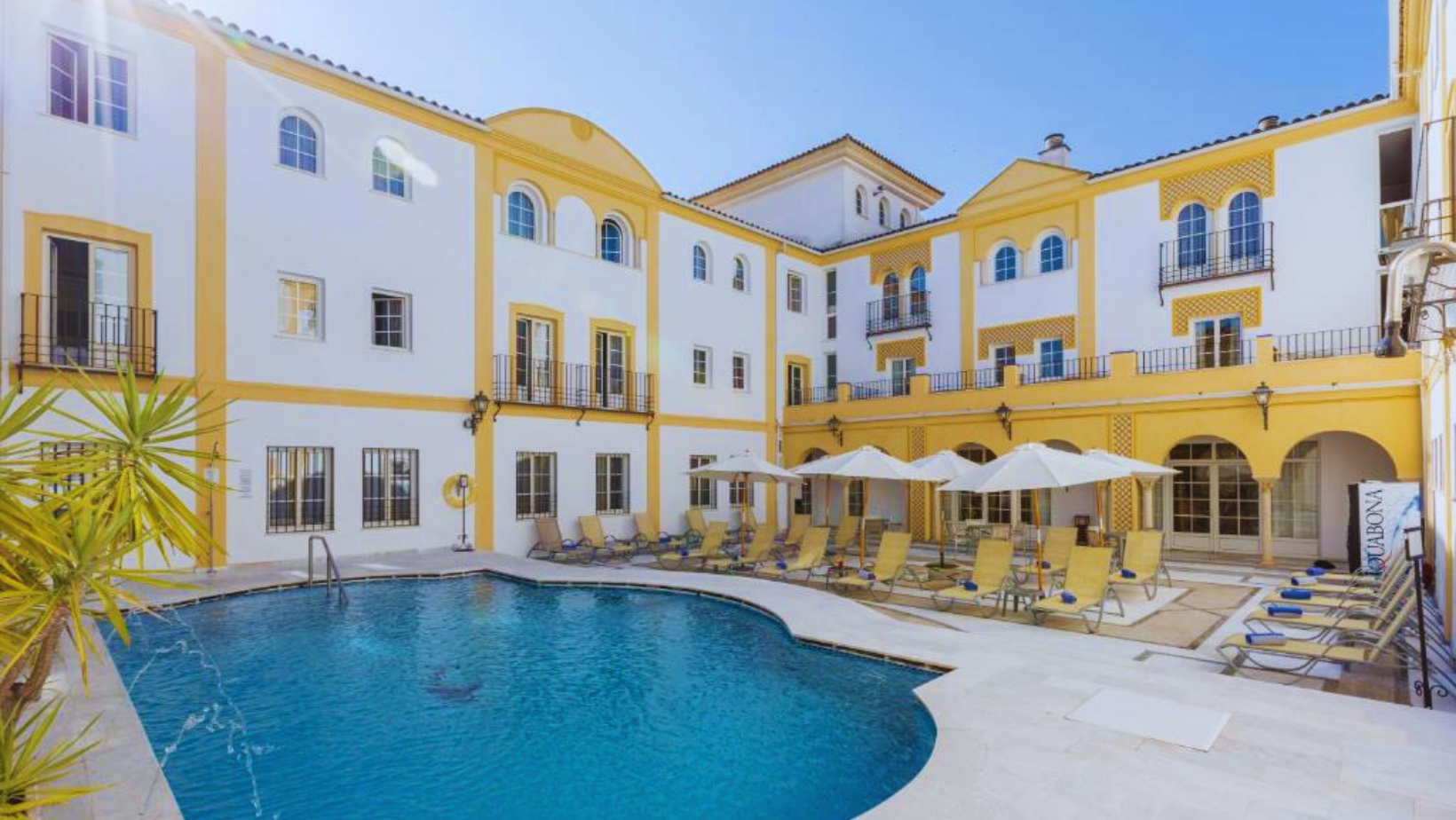 hoteles-centricos-en-córdoba-hotel-alfaros